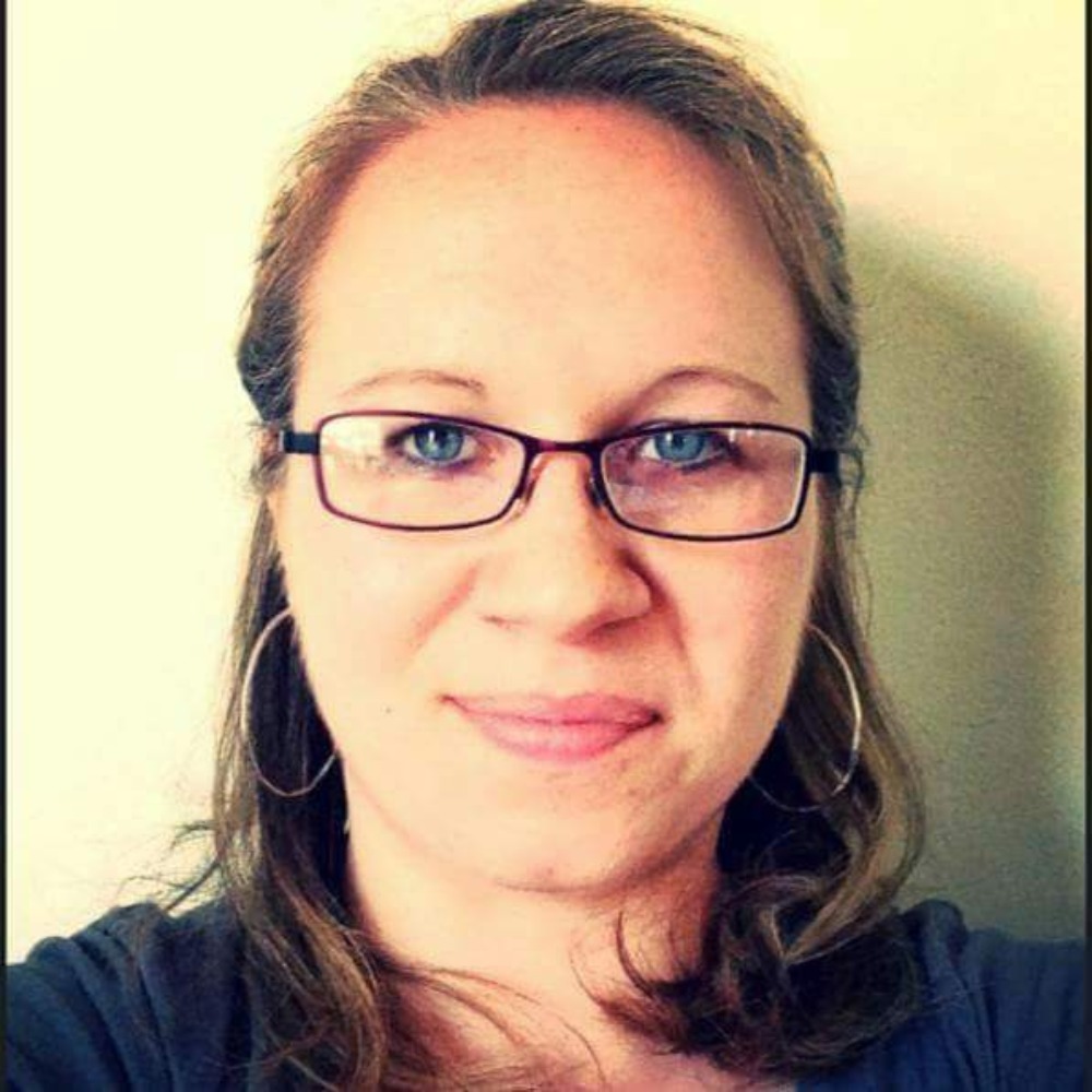 Meet your Posher, Crystal